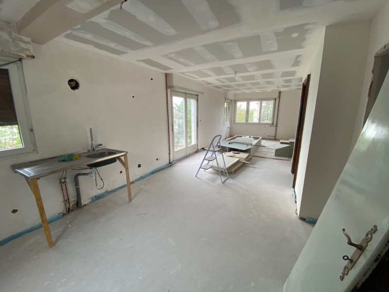 Qu'est-ce qu'on appelle travaux de plâtrerie intérieur dans le bâtiment à Strasbourg ?