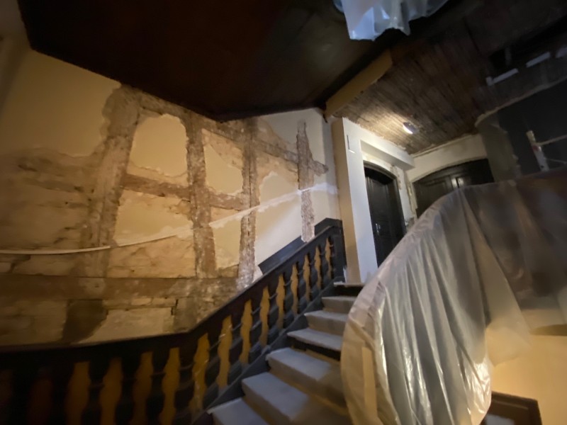 Travaux de Remise en peinture d’une cage d’escalier centre ville de Strasbourg 