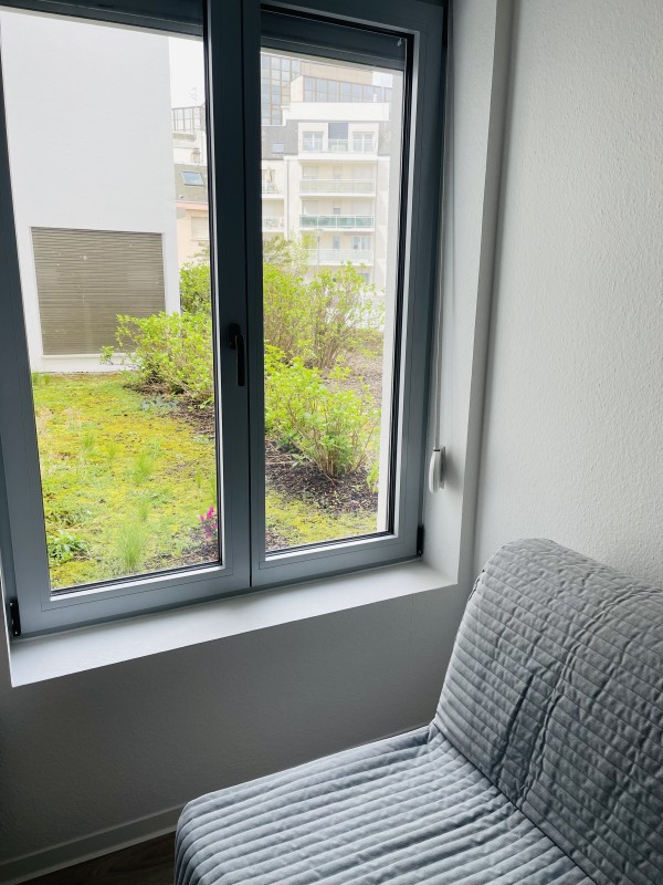 Rénovation du cadre de fenêtre pour isolation phonique et thermique à Strasbourg 